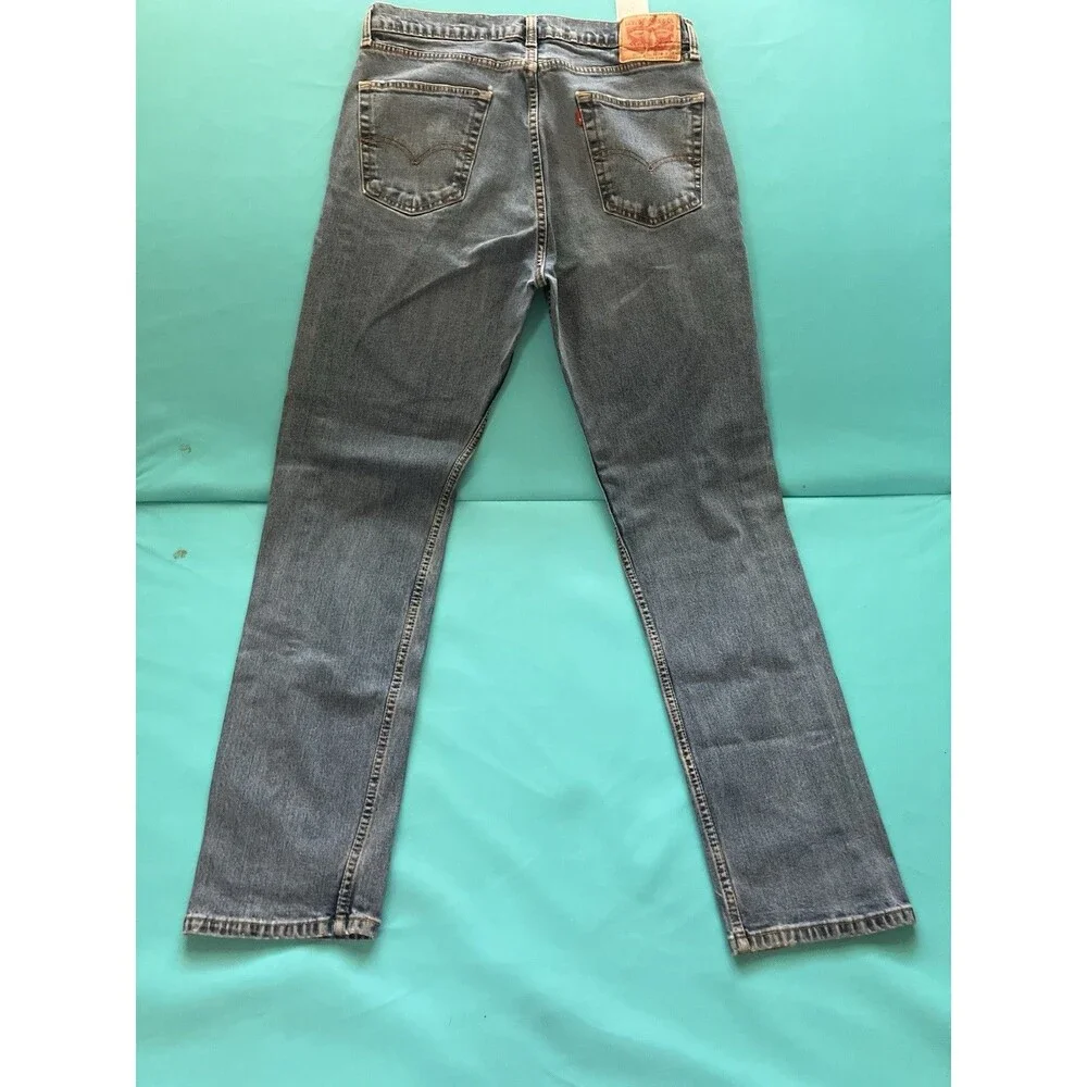 Levis levi men